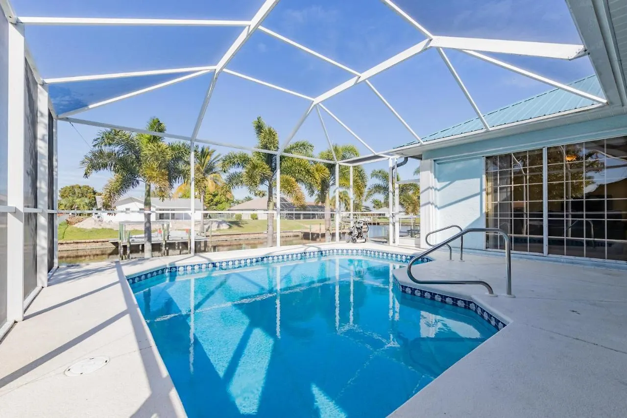Butler's Winter Retreat Holiday home *