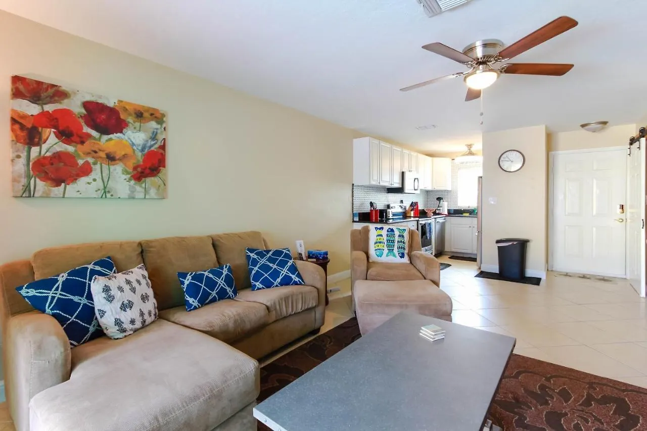 Holiday home Gulf Access #e 2-bedroom W/ Heated Pool