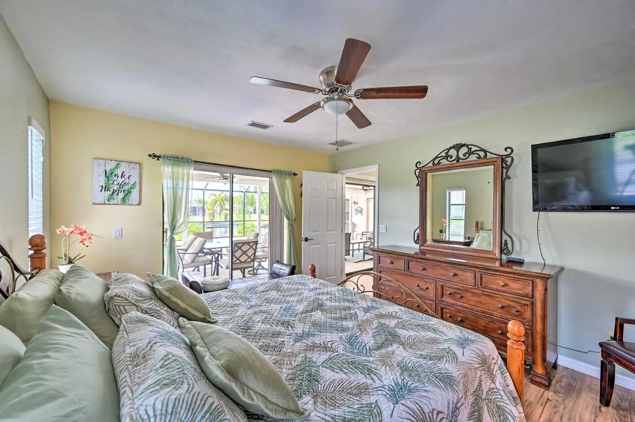 Canal-front Retreat With Dock In Cape Coral! *