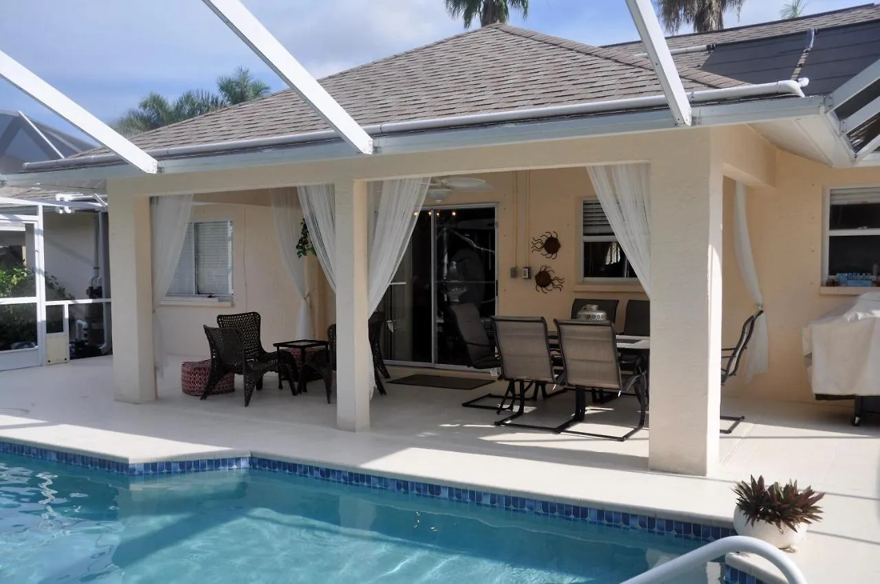 Holiday home Joella Cape Coral
