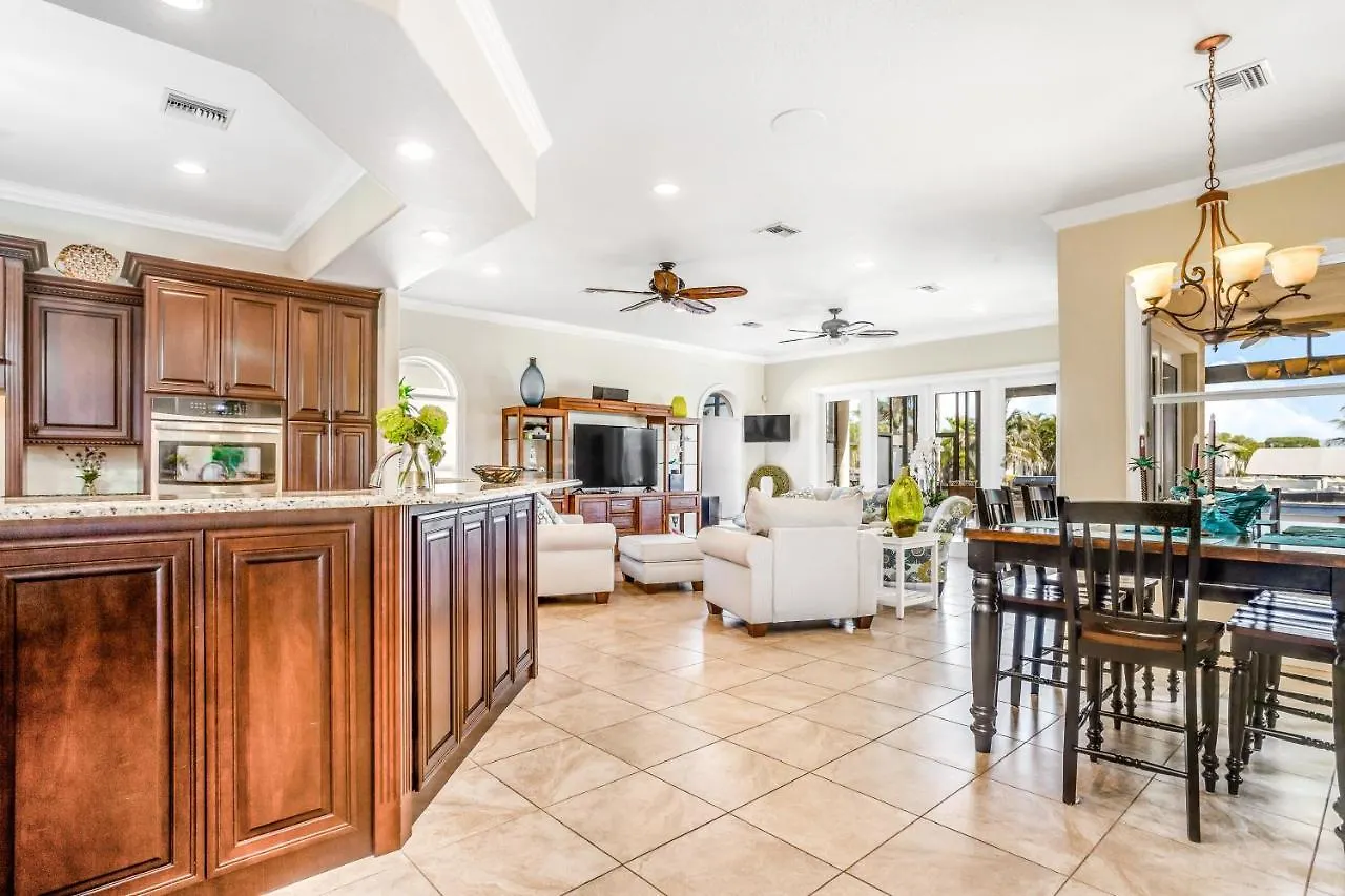 Paradise Holiday home Cape Coral