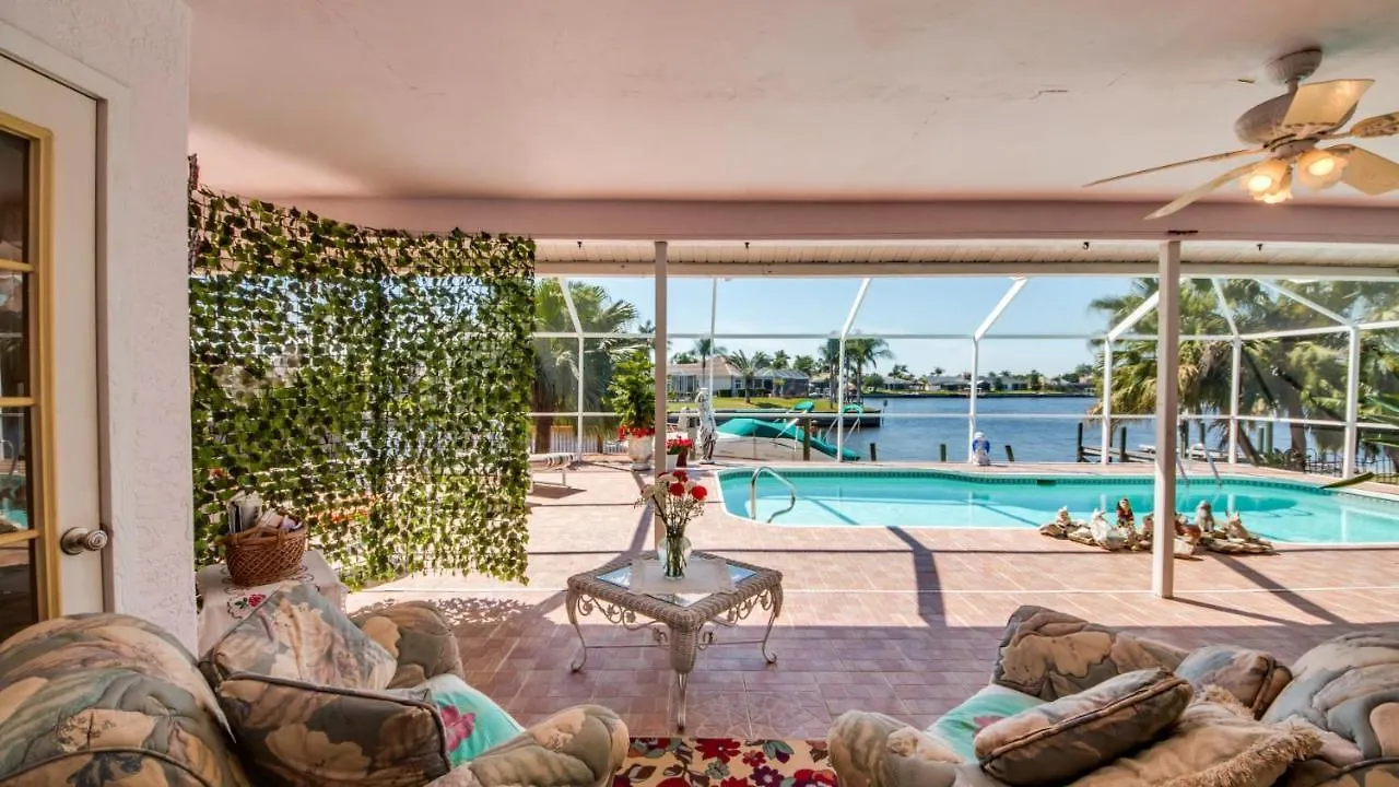 Holiday home Lakeside At Cat Cay - - Roelens Vacations *