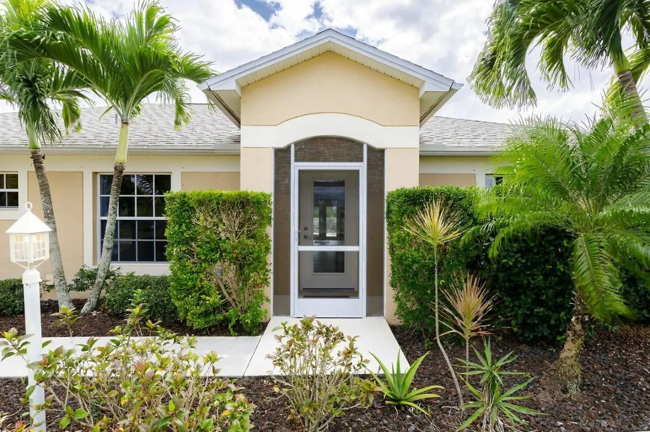 Southern Exposure - Palms - Roelens Vacations