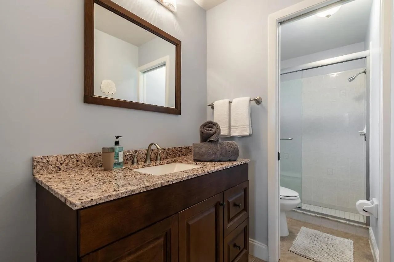 Stunning Outdoor Oasis With Heated Pool, Kayaks & - Cape Sea Esta - Roelens Vacations * Cape Coral