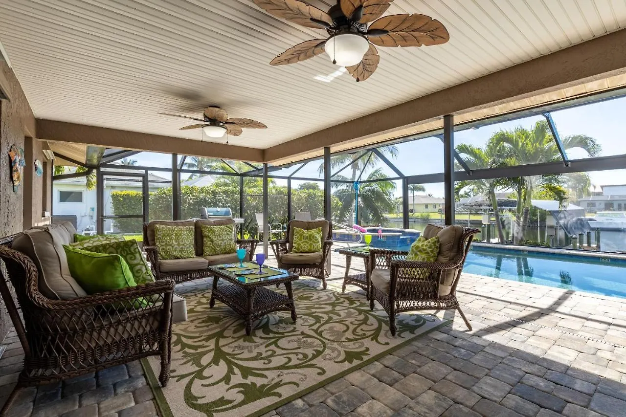 Holiday home Stunning Outdoor Oasis With Heated Pool, Kayaks & - Cape Sea Esta - Roelens Vacations Cape Coral