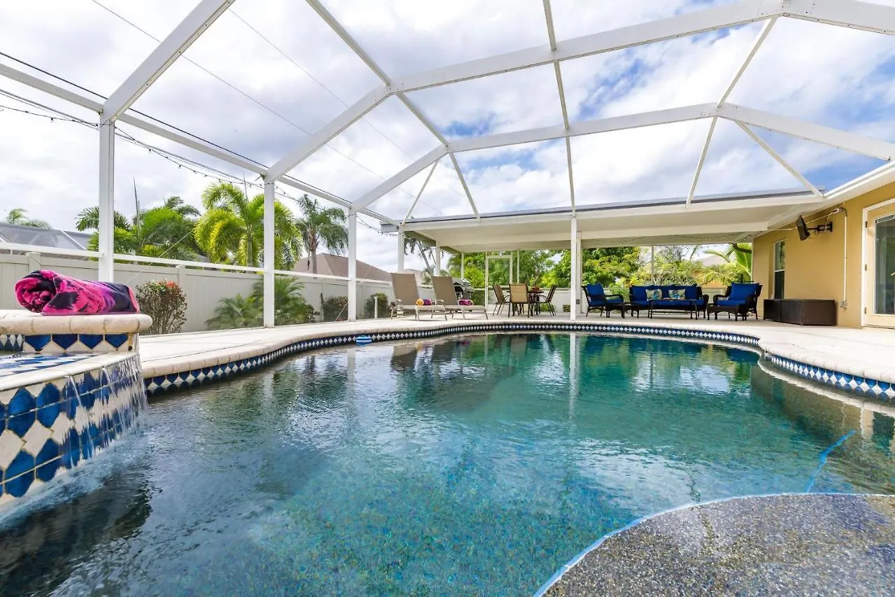 Southern Exposure - Palms - Roelens Vacations *