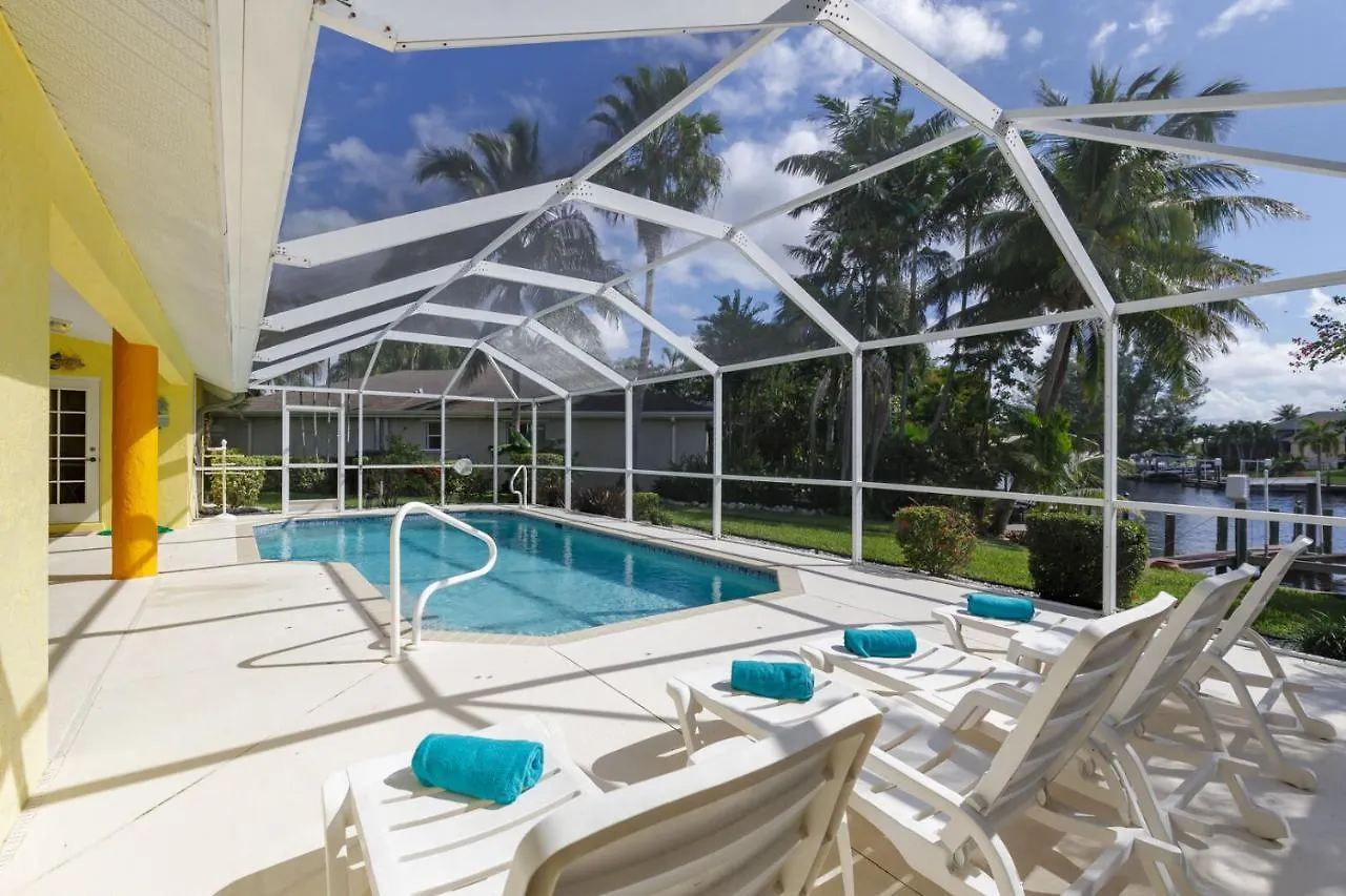 Heated Pool, Waterfront- Royal Palms Garden- Roelens Vacations *