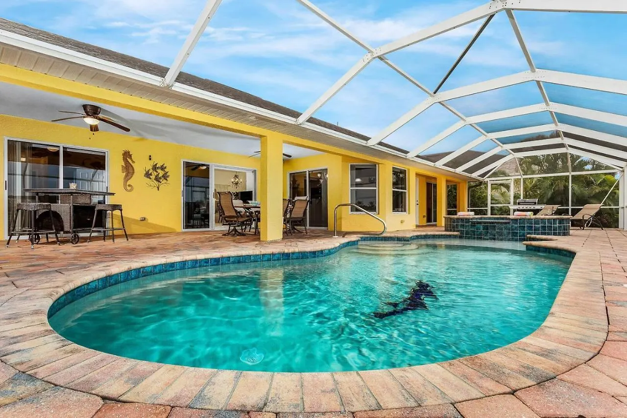 Sundown - Spectacular Sunsets - - Roelens Vacations Holiday home Cape Coral