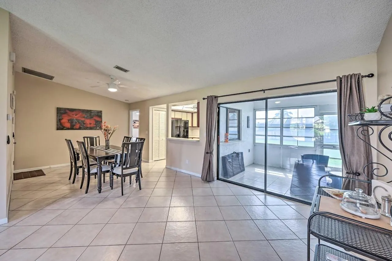 Pet-friendly Escape By Bike Trails * Cape Coral