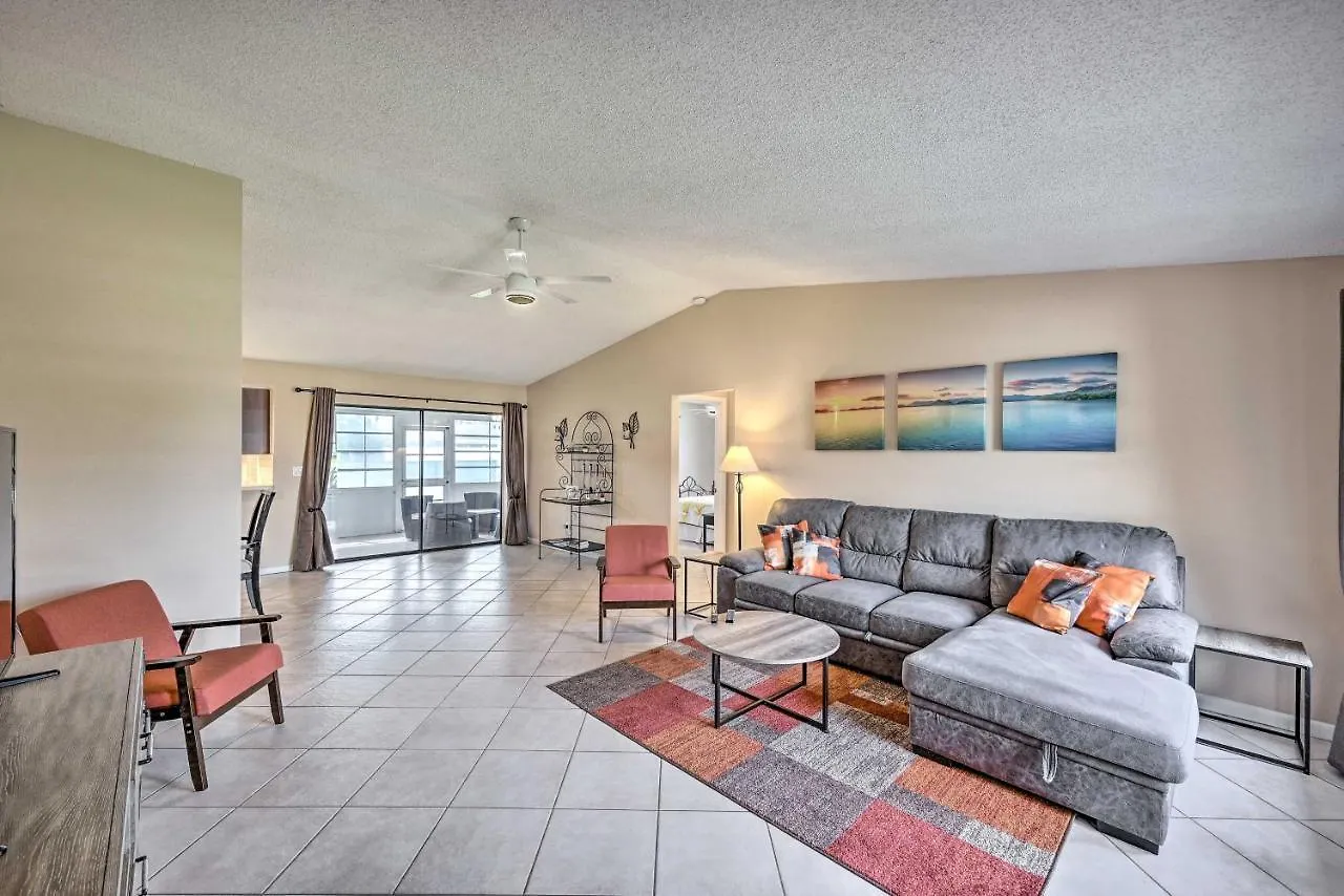 Pet-friendly Escape By Bike Trails Cape Coral