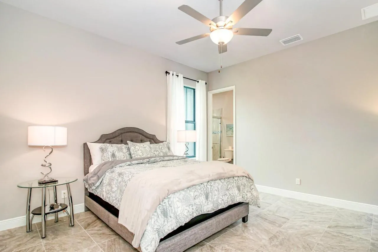 Holiday home Bella Vista Cape Coral