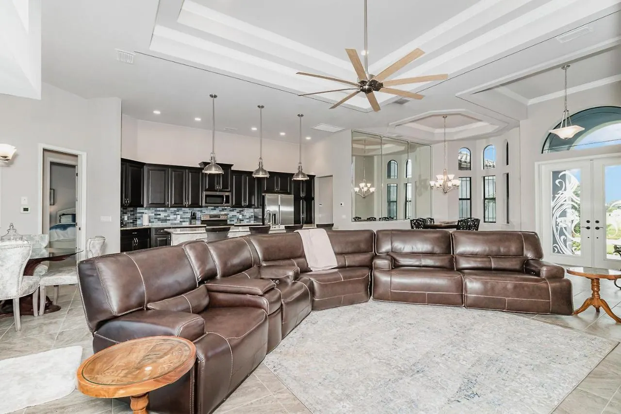 Bella Vista Cape Coral