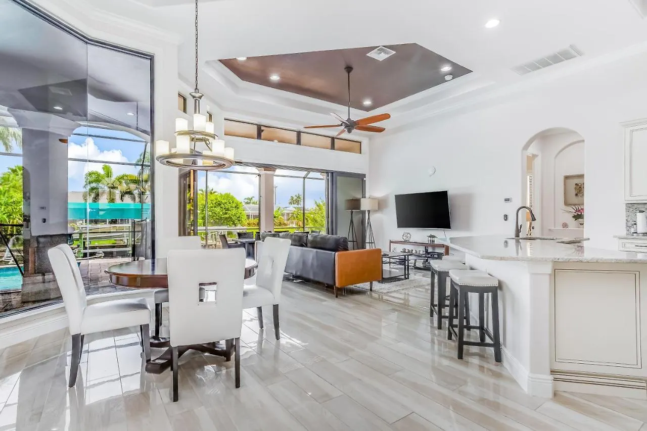 Majesty Holiday home Cape Coral