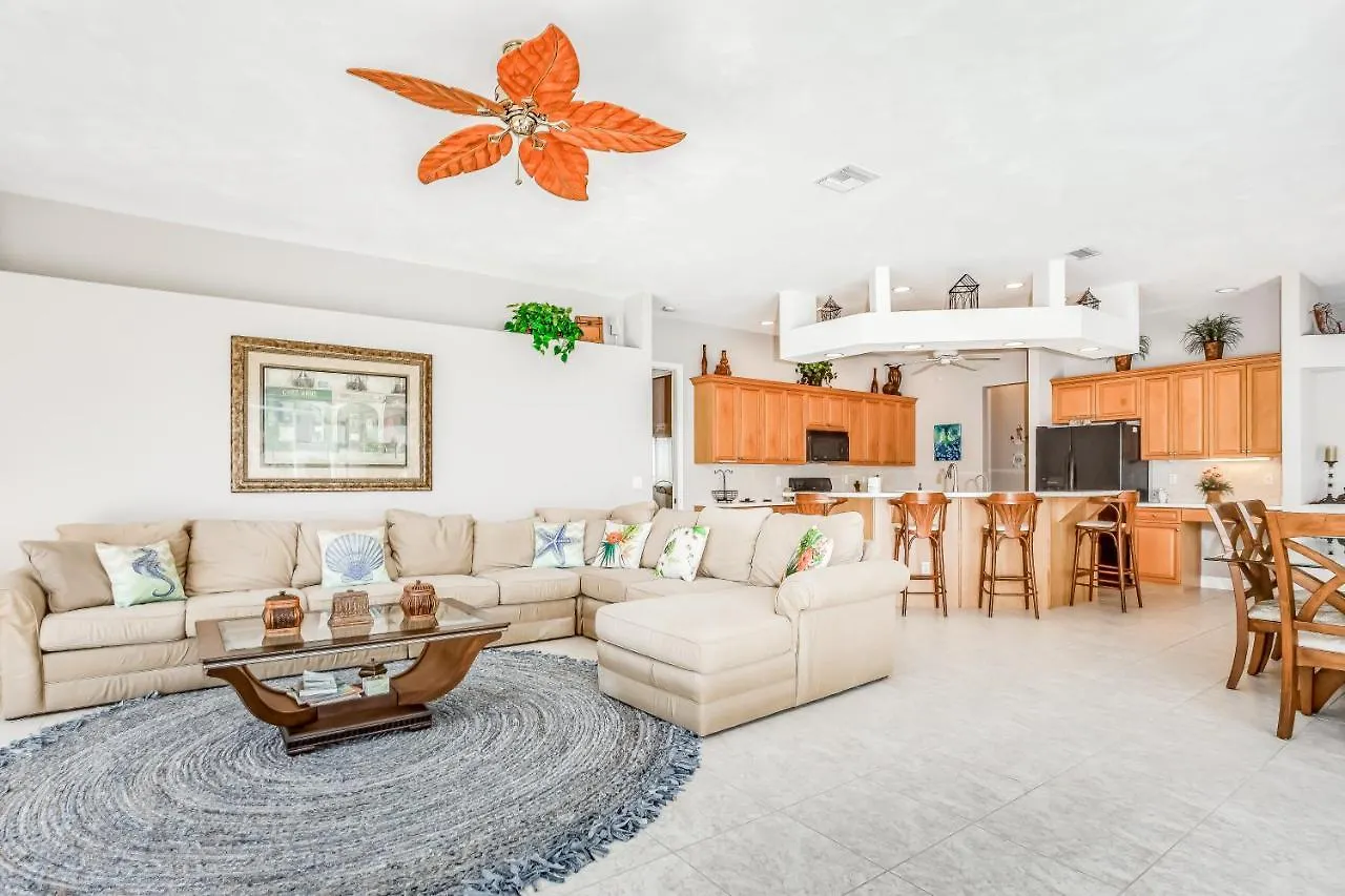 Haven Holiday home Cape Coral