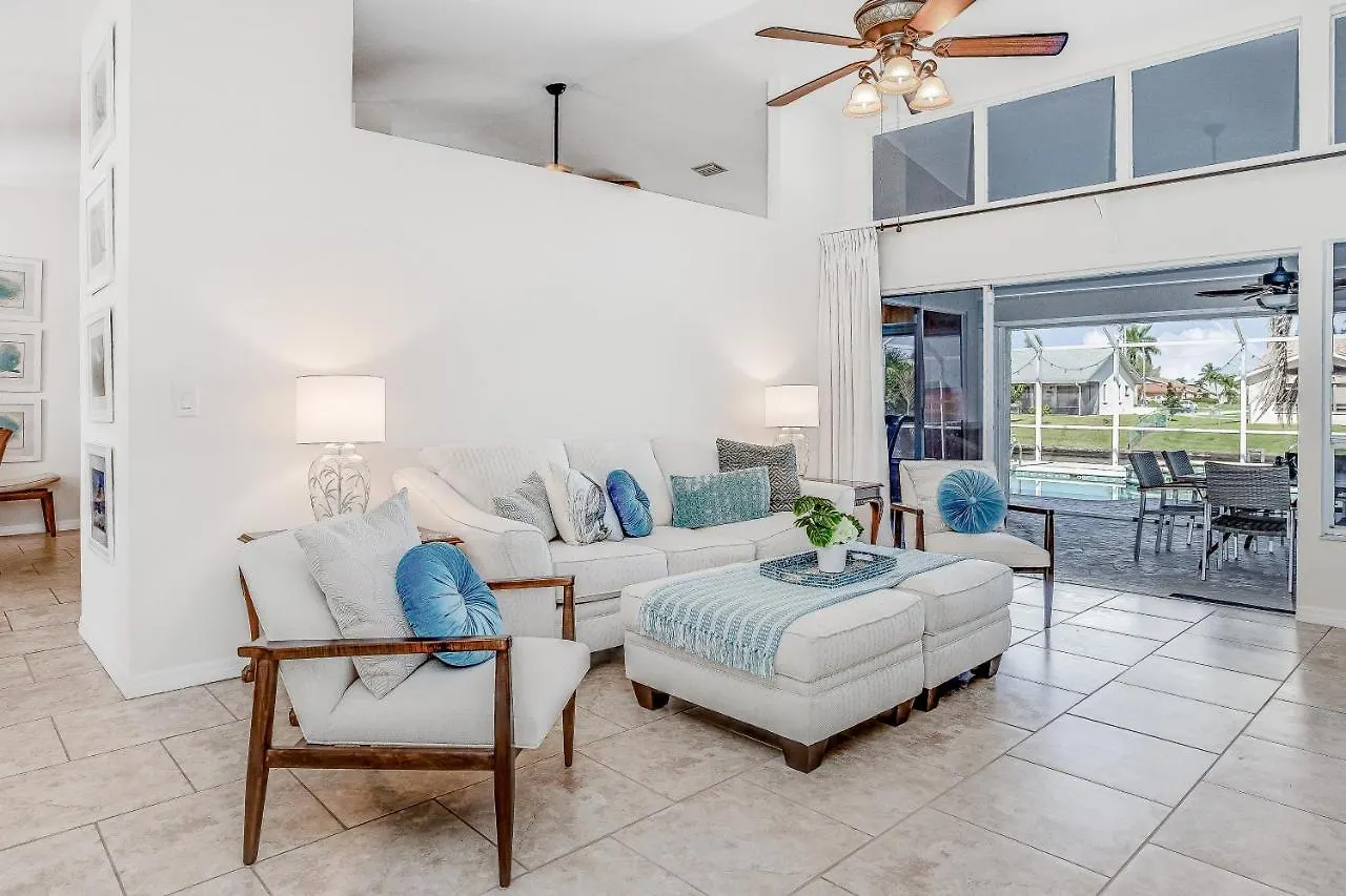 Pelican Paradise Holiday home Cape Coral