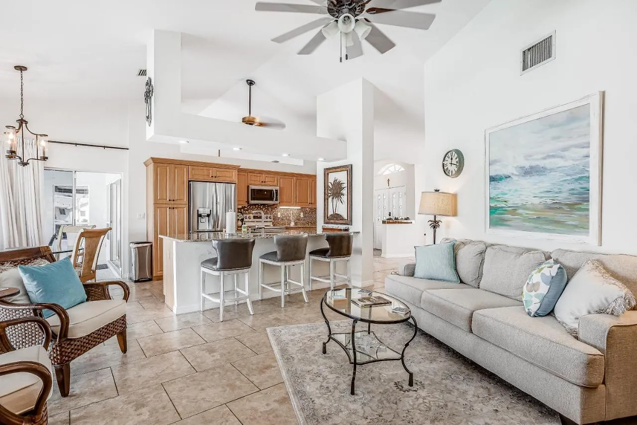 Holiday home Pelican Paradise Cape Coral