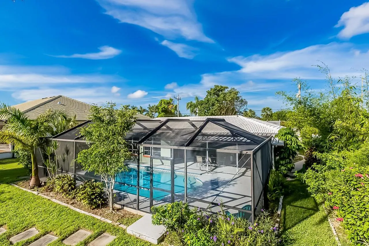 Tropical Fun Holiday home *