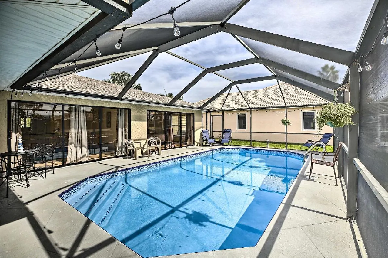 Canalfront Escape With Heated Pool! Holiday home