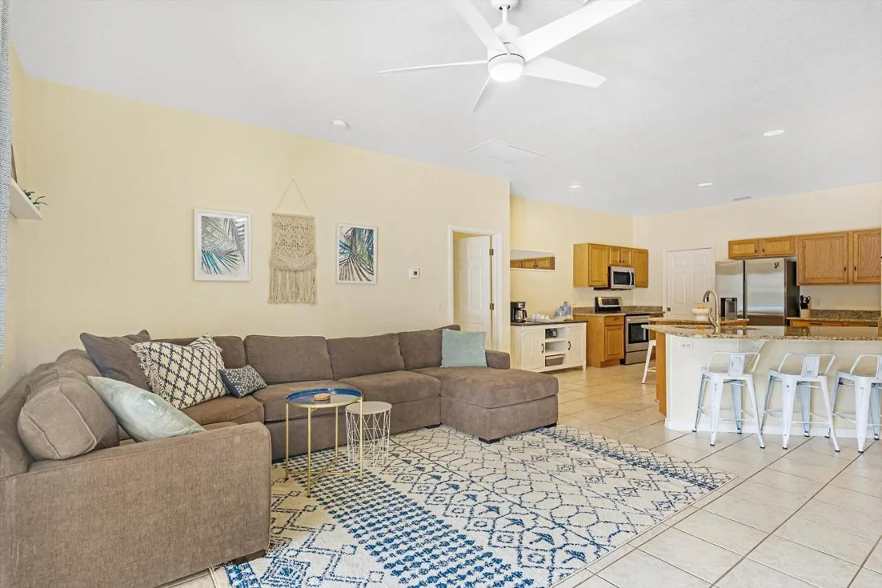 Holiday home Private With Heated Pool On A Freshwater Canal - Off Course - Roelens Vacations Cape Coral