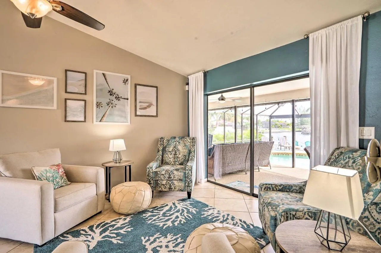 Holiday home Waterfront With Screened-in Private Pool!