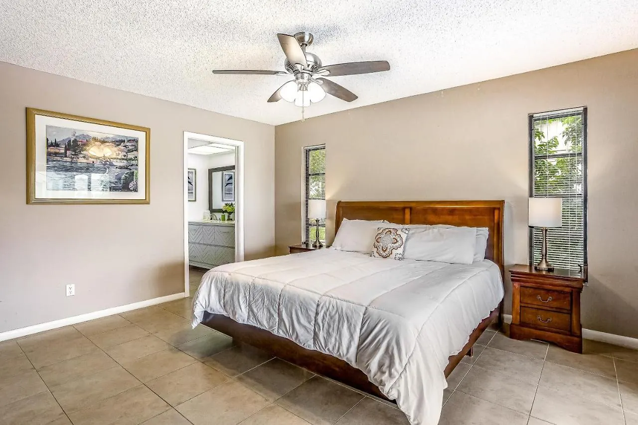Holiday home Mango House Cape Coral