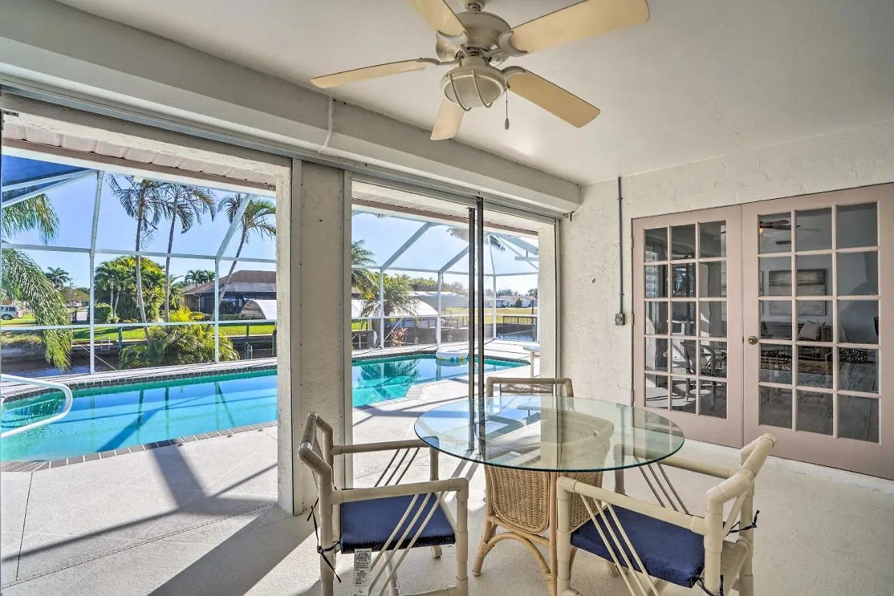 Holiday home Breezy House With Game And Lanai! *