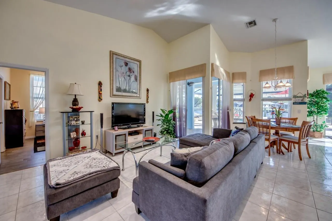 Holiday home Front Cape Coral