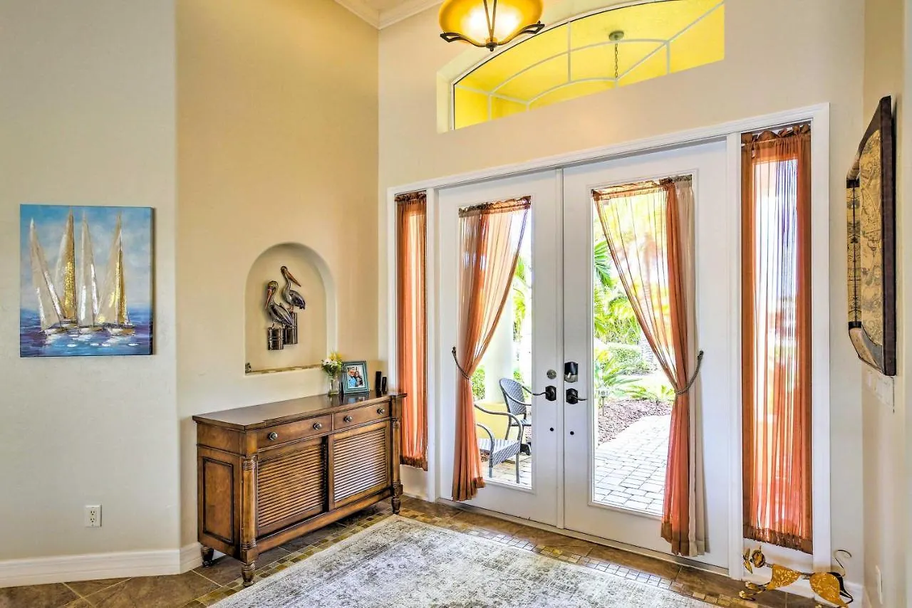 Holiday home Rubicon Relaxification - Retreat With Pool And Spa!