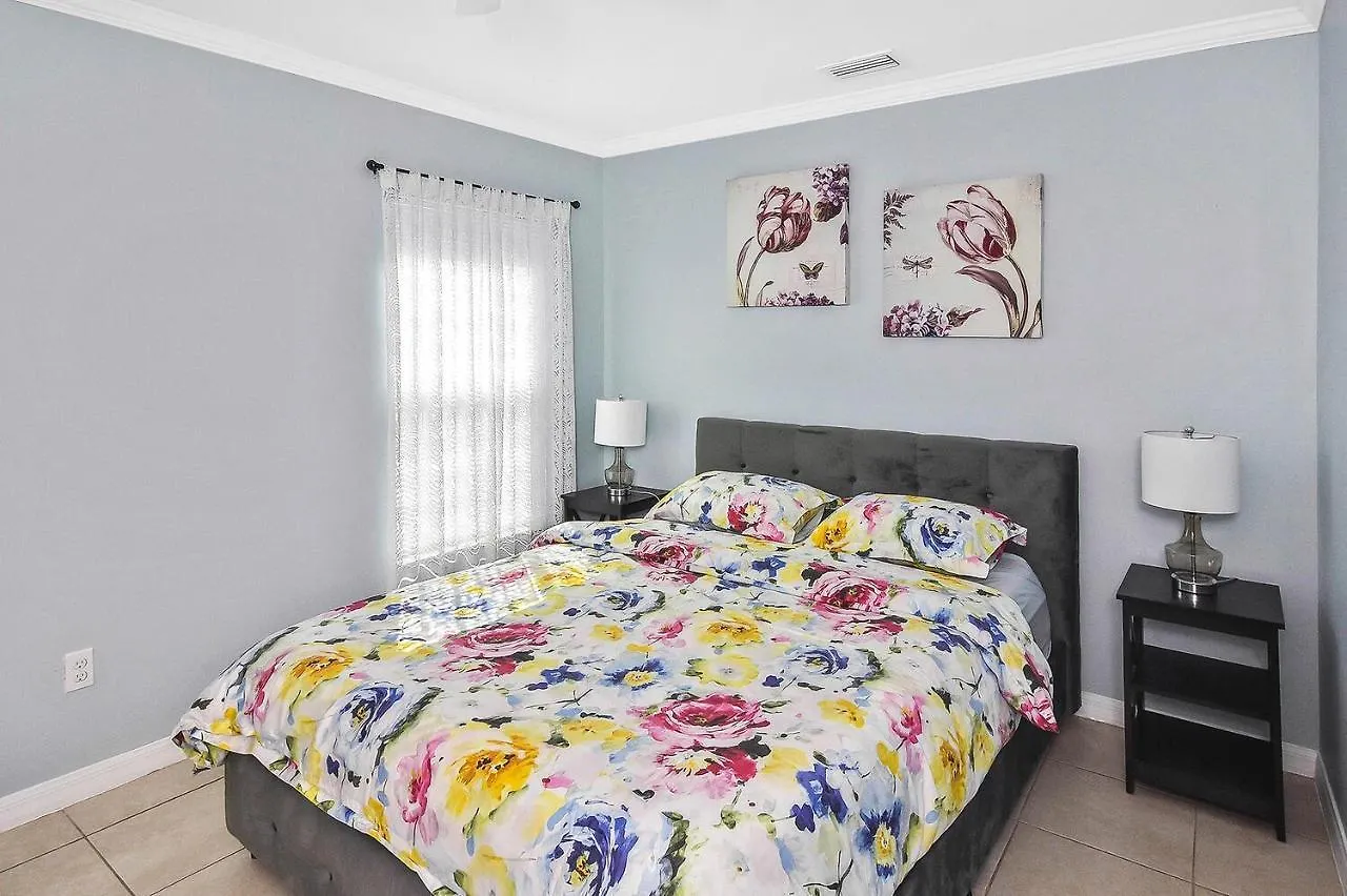 Apartment Rest And Re Treat Cape Coral