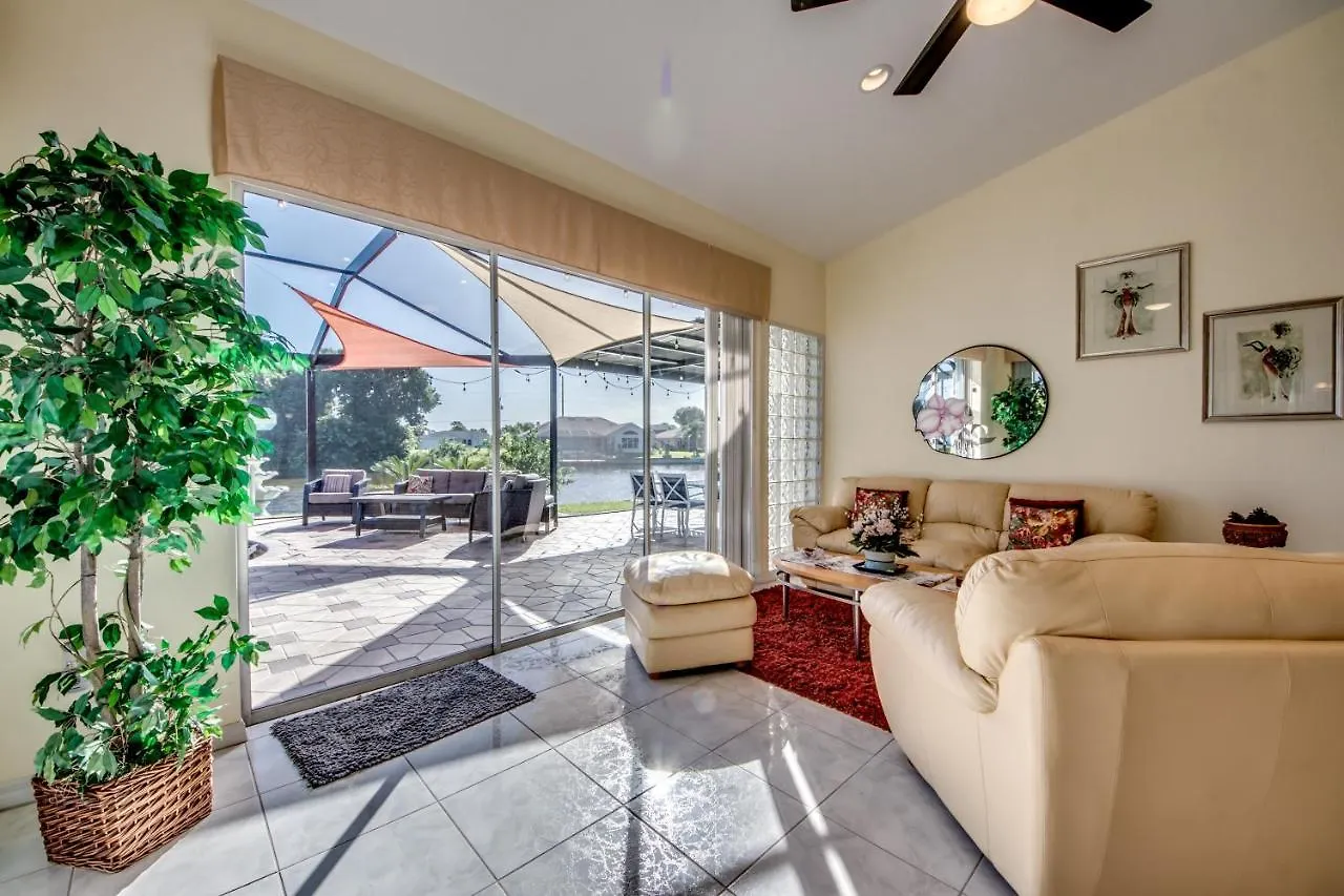 Front Holiday home Cape Coral