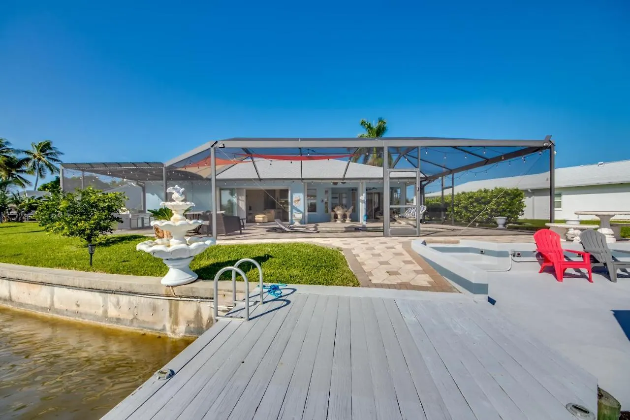 Holiday home Front