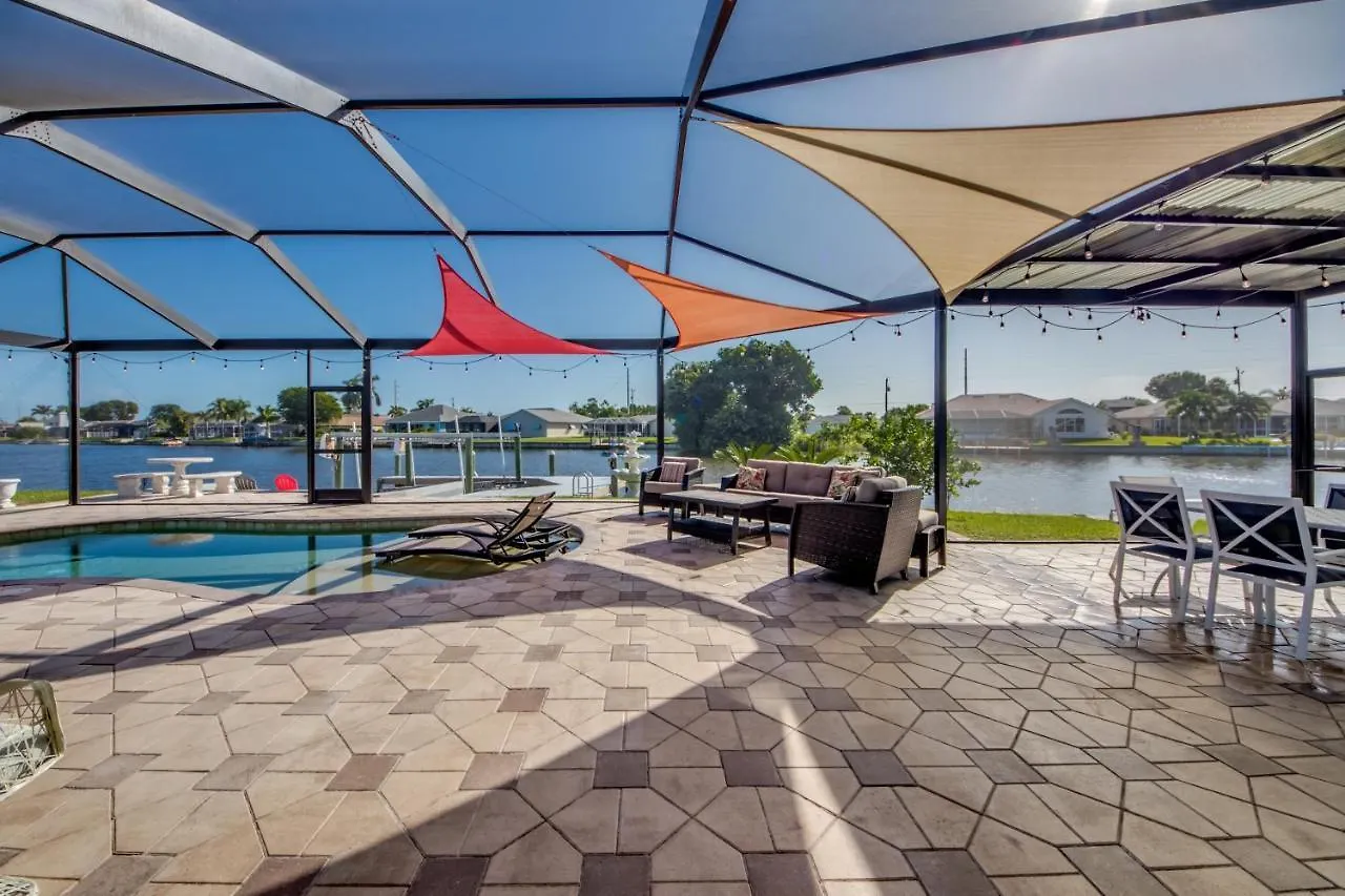 Front Holiday home Cape Coral
