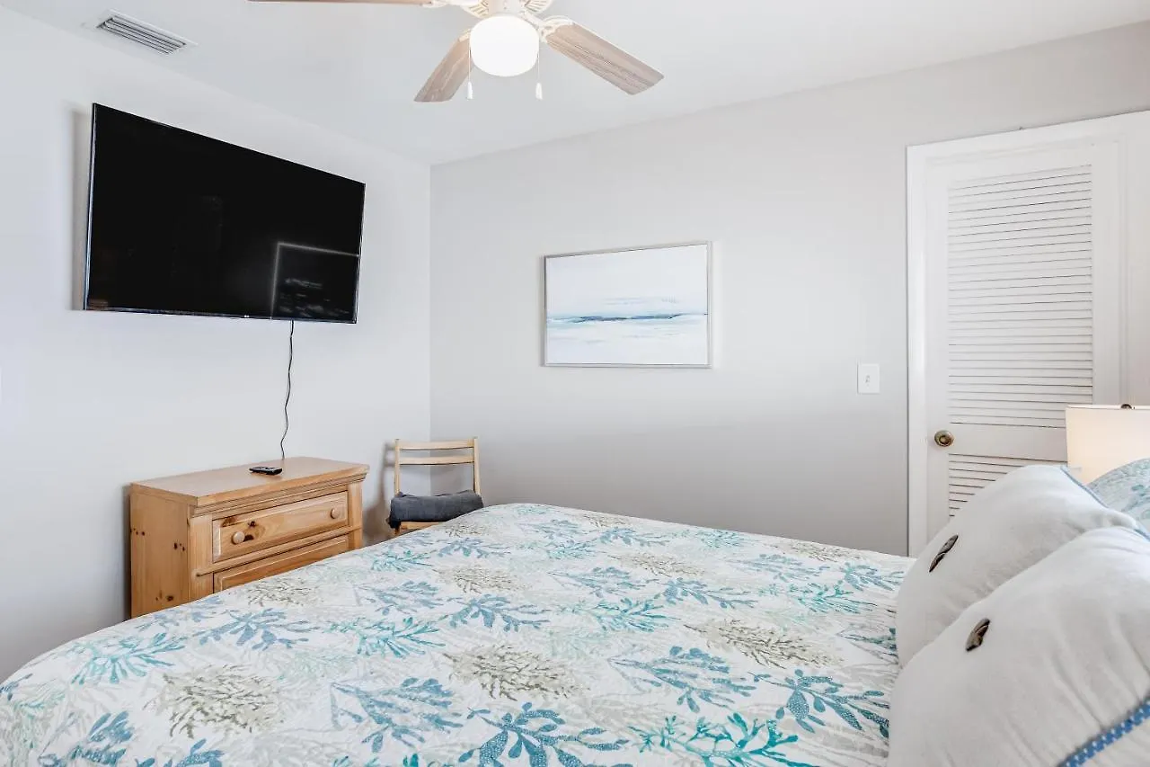 Palm Escape * Cape Coral