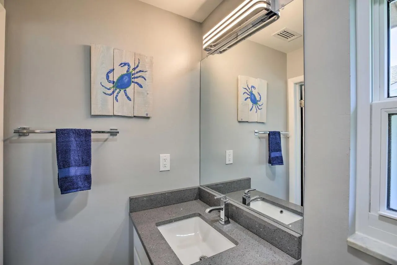 Waterfront With Private Pool And Dock * Cape Coral