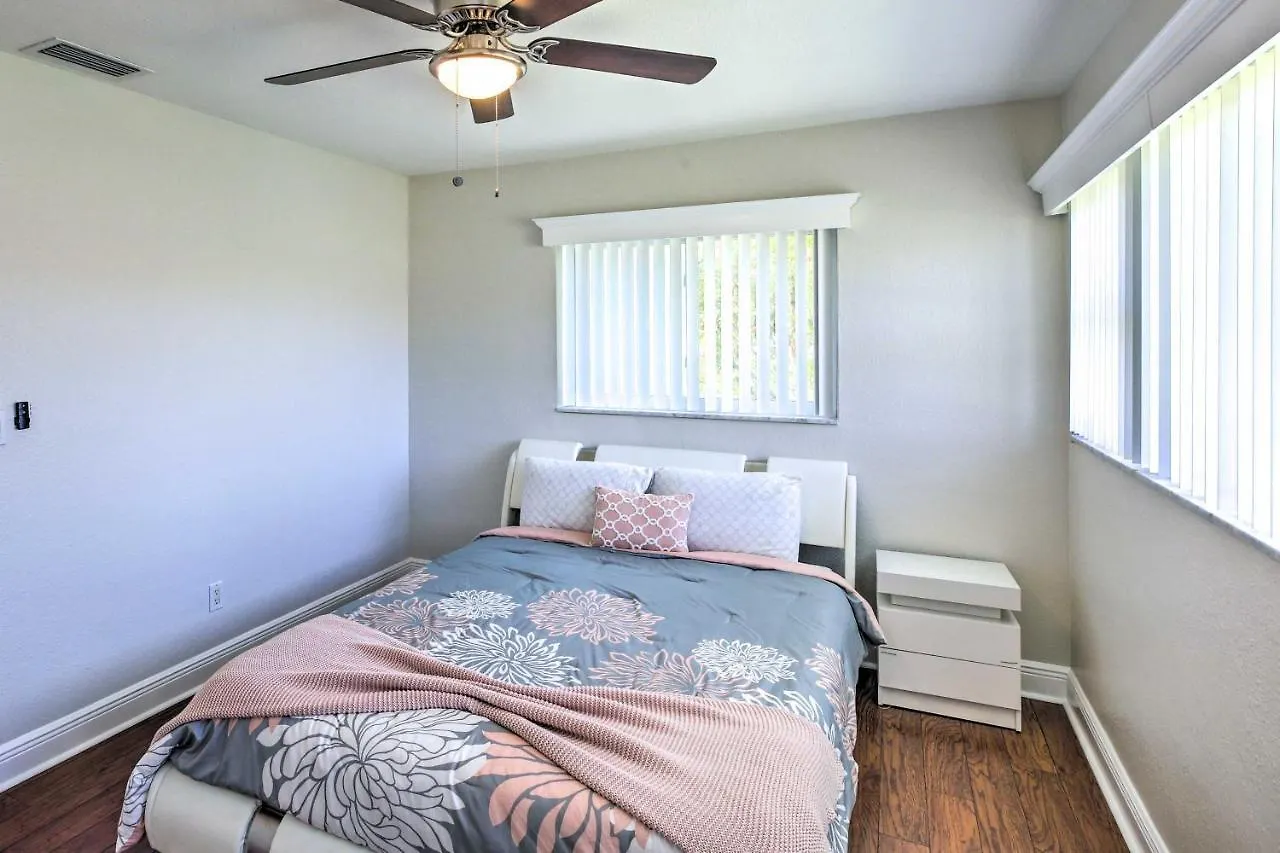 Canalfront Escape Lanai With Pool! * Cape Coral