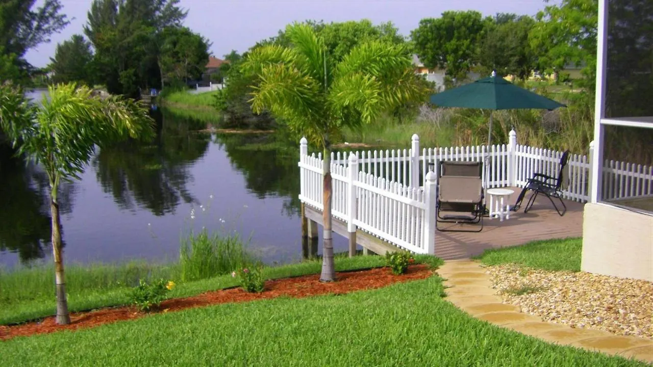 !new! Sunshine Private Pool Villa Cape Coral