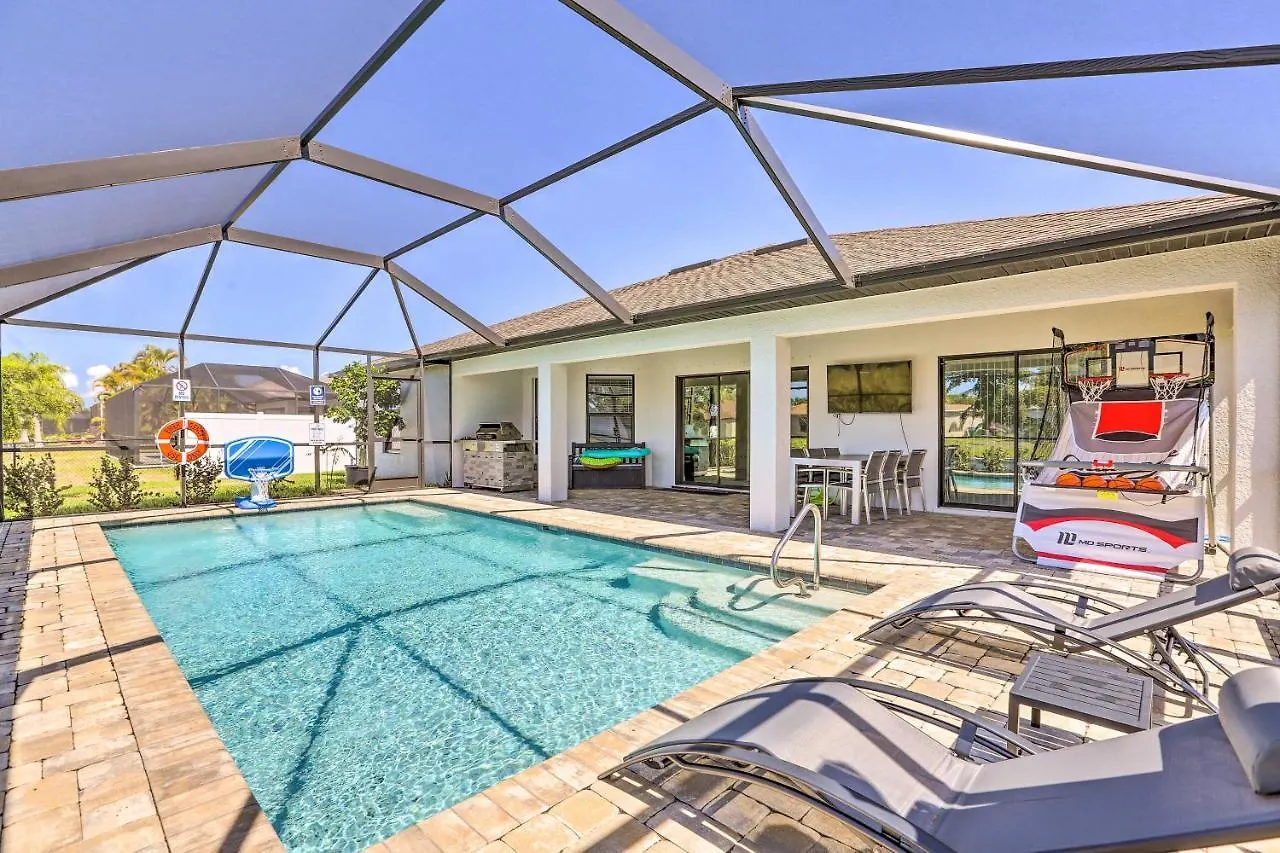 With Private Saltwater Pool! Cape Coral