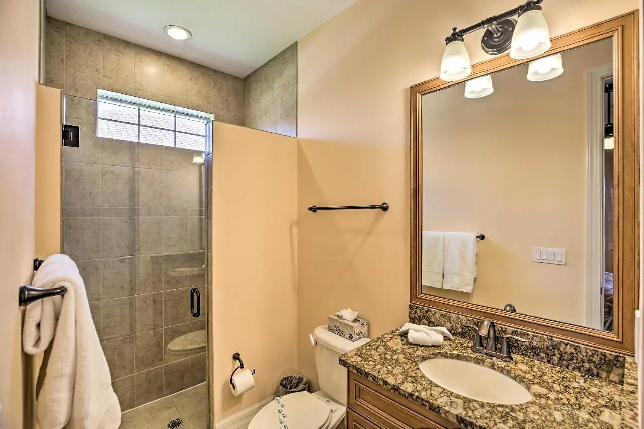 Sunny And Upscale On The Canal Villa Cape Coral