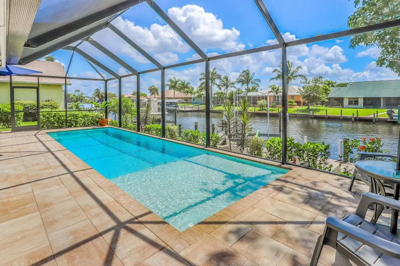 Coastal Livin' Holiday home