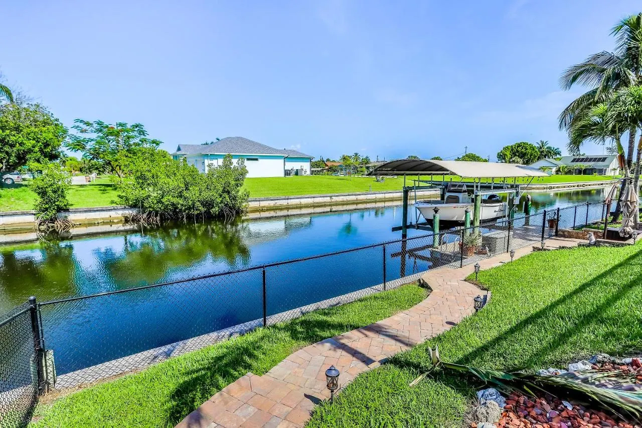 Holiday home Parrot-time Shift Cape Coral
