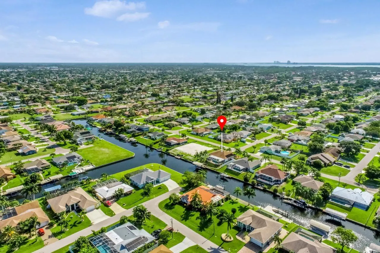 Parrot-time Shift * Cape Coral