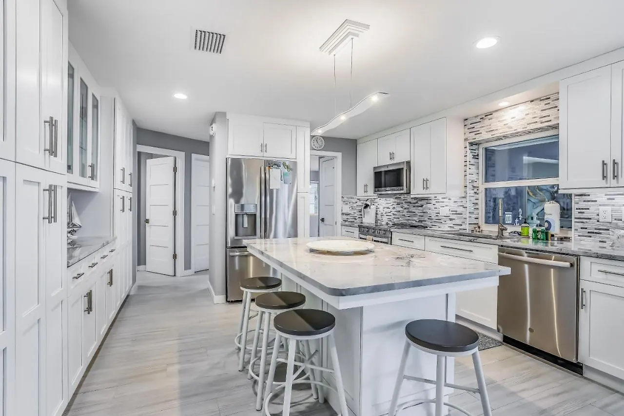 Holiday home Smiles And Sunshine Cape Coral
