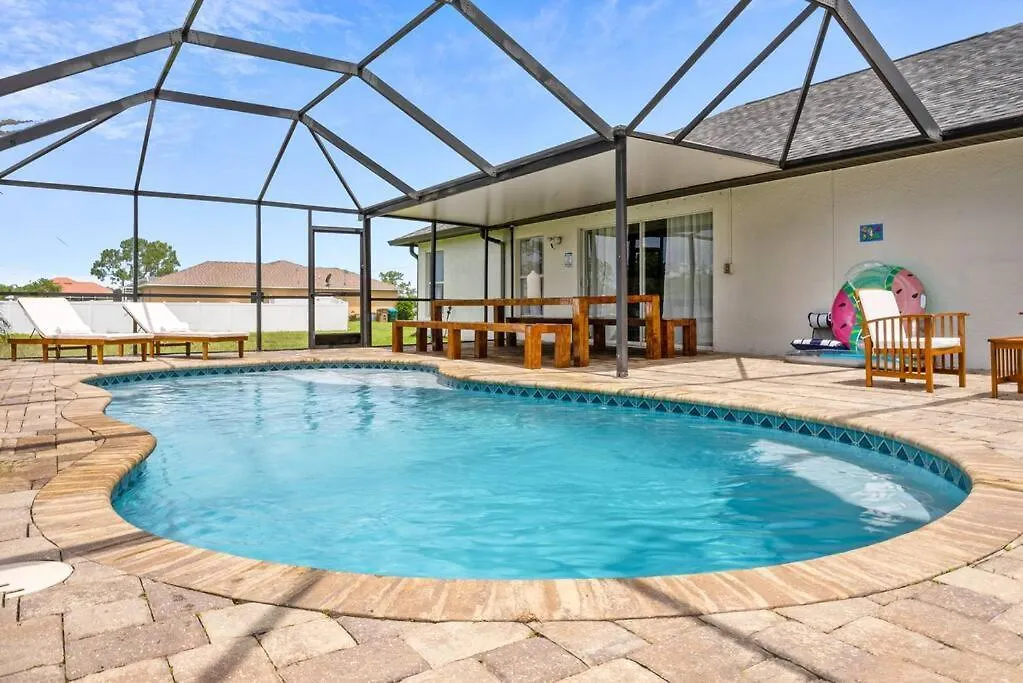 Holiday home Cape Escape Ii - 4bdr - 2bth - Pool - Sleeps 10 Or More *