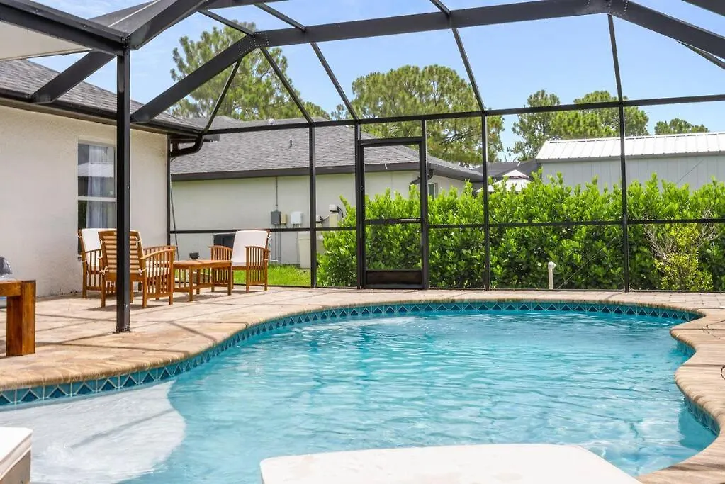 Cape Escape Ii - 4bdr - 2bth - Pool - Sleeps 10 Or More Holiday home *