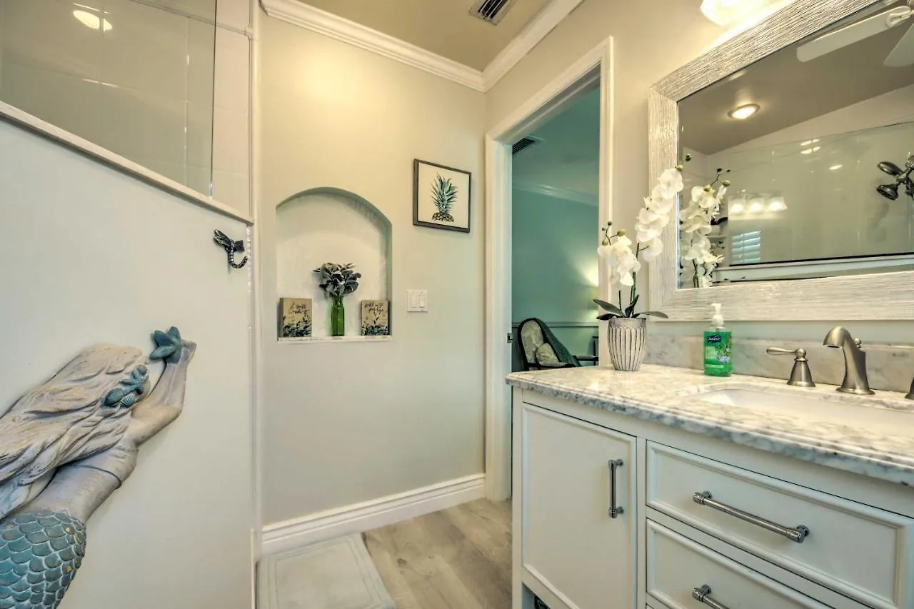 Holiday home Elegant Private Pool, Grill! Cape Coral