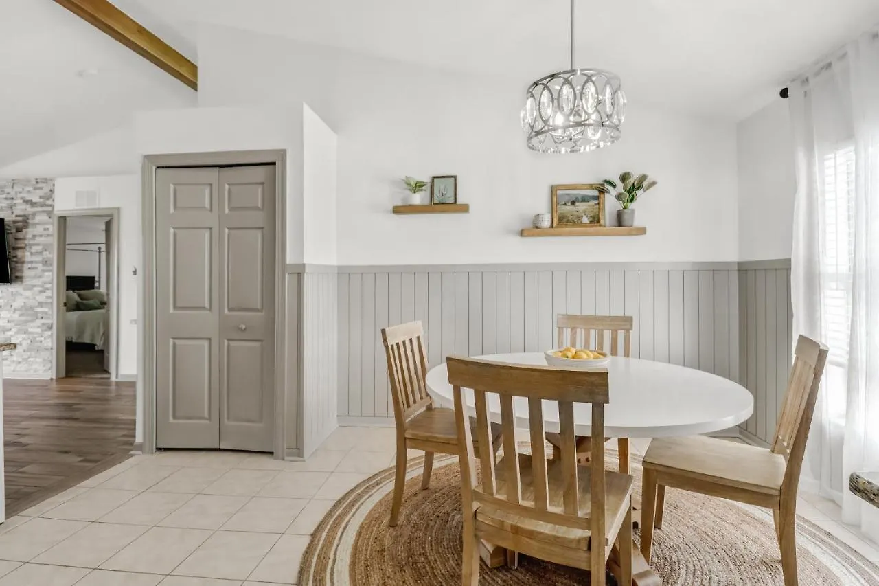 Cape Escape Ii - 4bdr - 2bth - Pool - Sleeps 10 Or More Holiday home