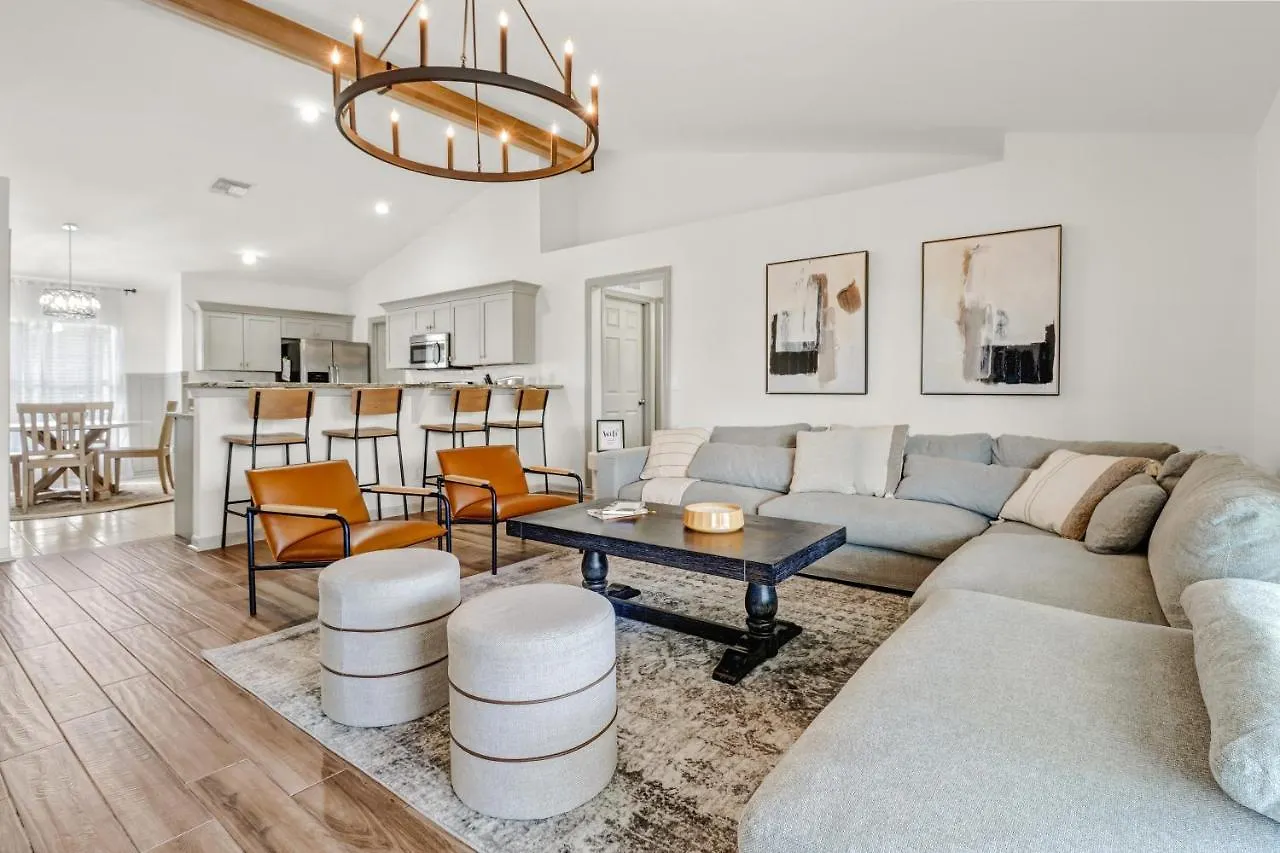 Cape Escape Ii - 4bdr - 2bth - Pool - Sleeps 10 Or More