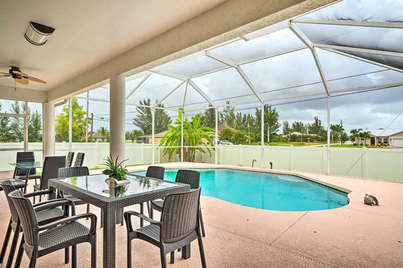 Getaway With Pool About 6 Mi To Beach! Cape Coral