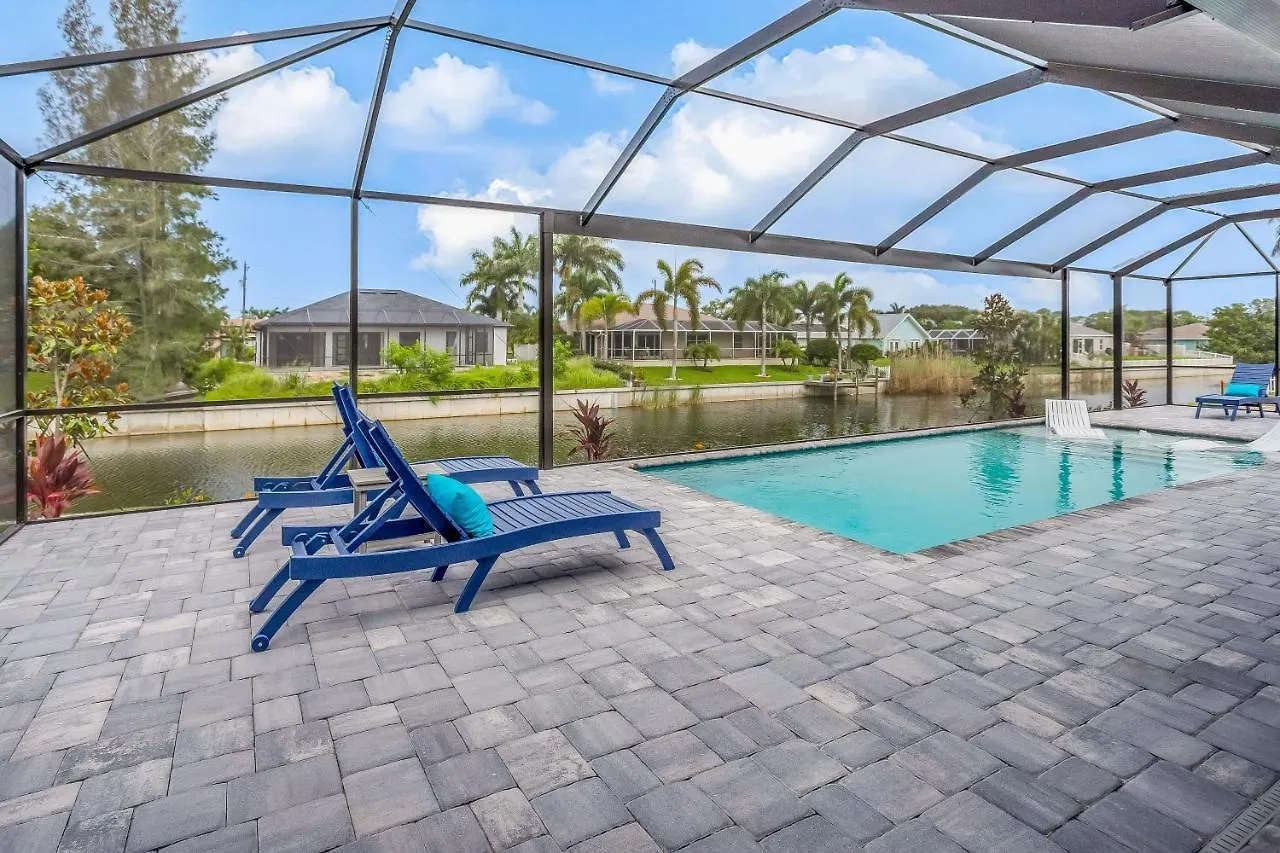 Sea Serpent Holiday home