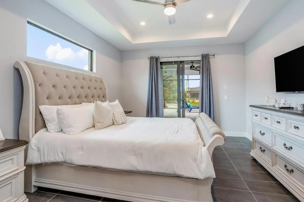 Sea Serpent Holiday home Cape Coral